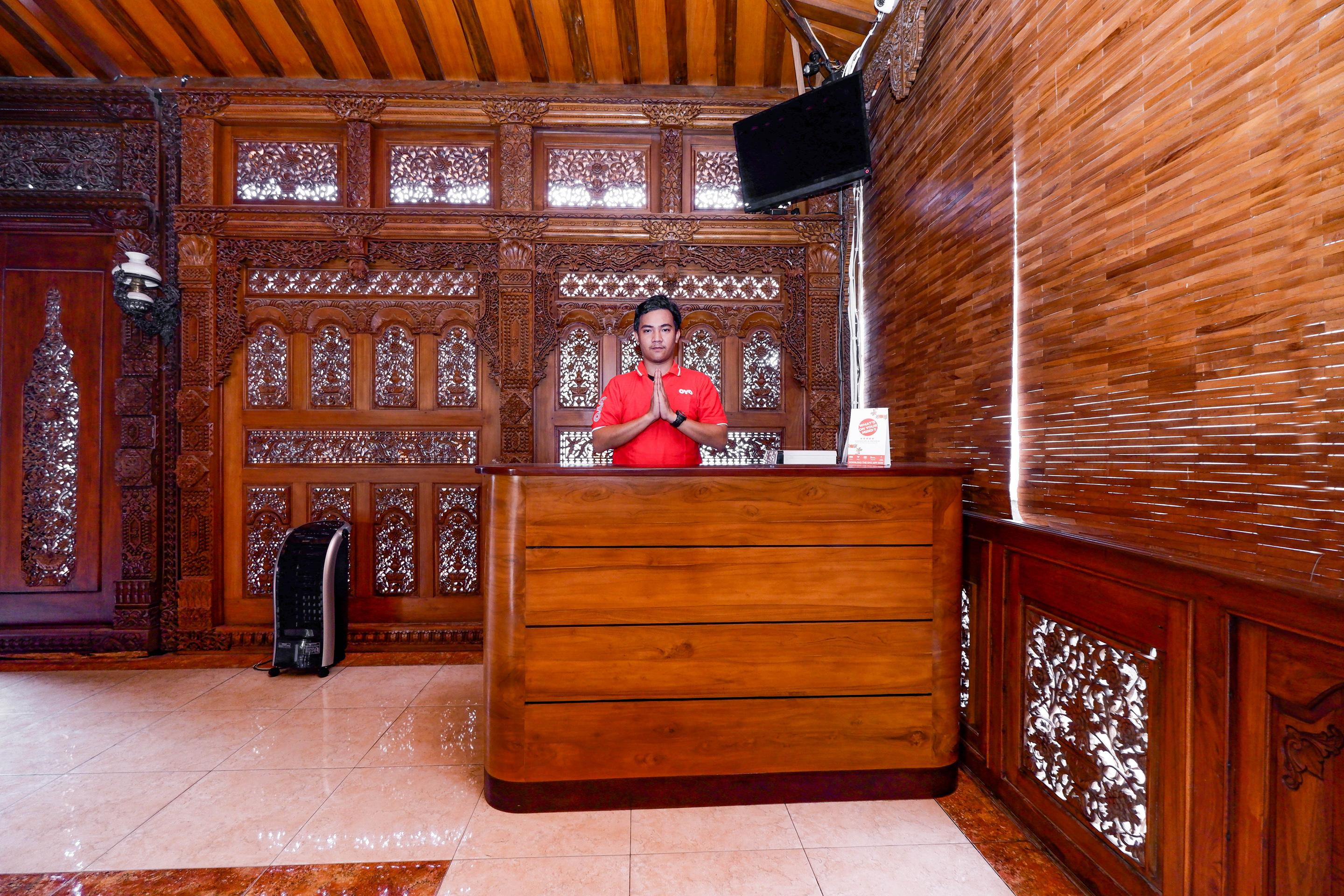 Oyo 2327 Pagsis Village Klaten Esterno foto